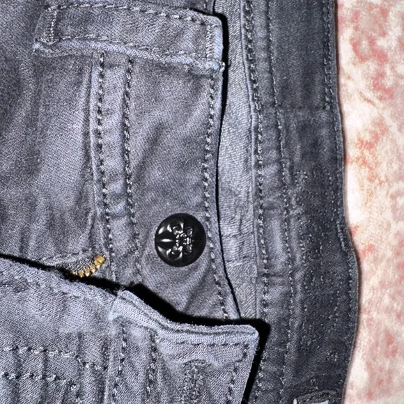 Miss Me Black Denim Jeans w/ Bedazzled Pockets Size 28 - Picture 3 of 4